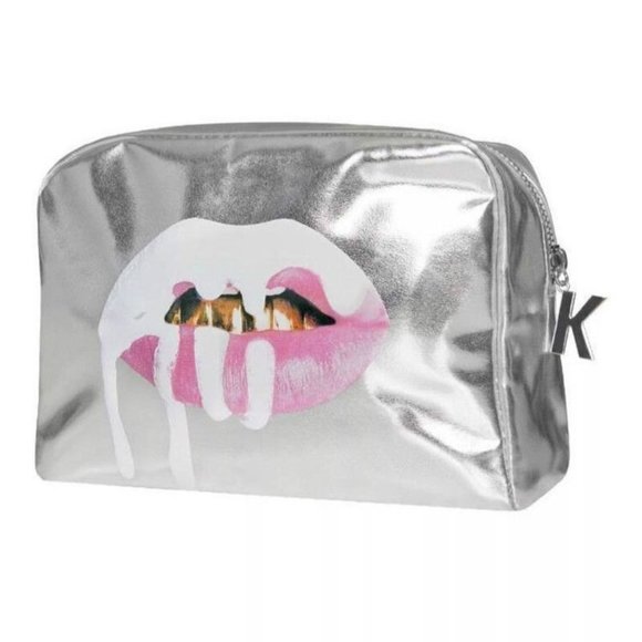 NWOT KYLIE Jenner Make up BAG 2016 Limited Edition